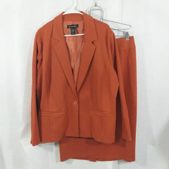 NWOT! ASHLEY STEWART! TERRACOTTA ORANGE STRETCH KNIT 2 PIECE SKIRT SUIT! SZ 16 - Picture 2 of 12